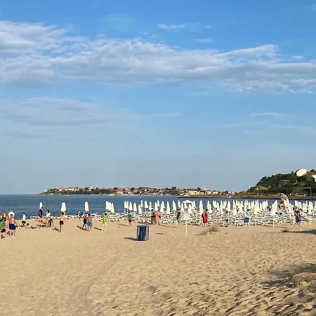 Amadeus 1 - 13b Large Two Bedroom Apartament *