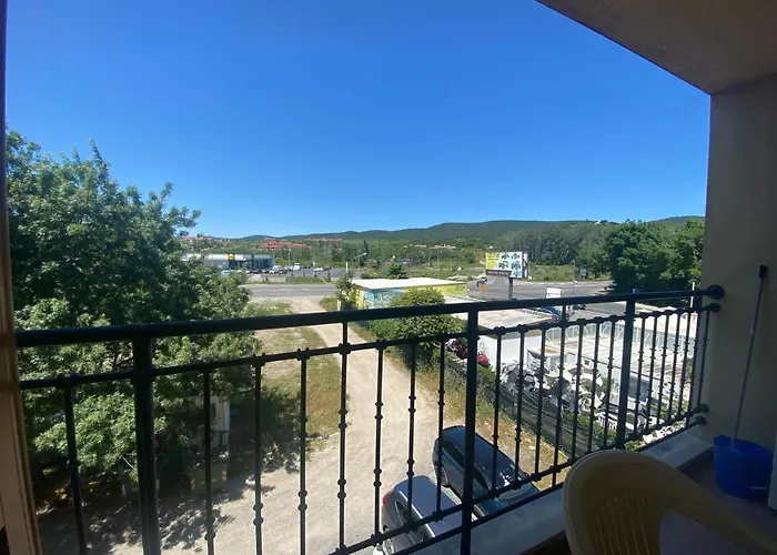 Amadeus 1 - 13b Large Two Bedroom * Sunny Beach